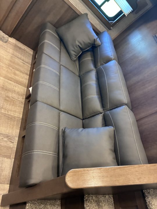 New 2027 SMC 4H 13' LQ Horse Trailer