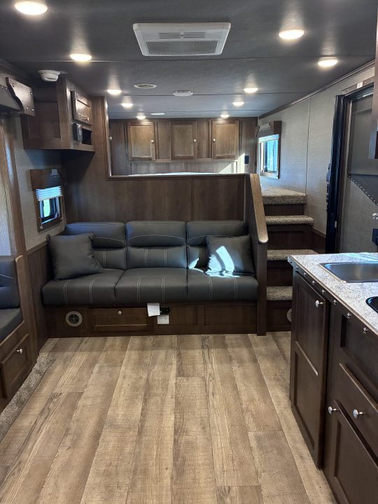 New 2027 SMC 4H 13' LQ Horse Trailer