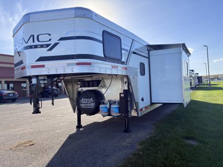 New 2027 SMC 4H 13' LQ Horse Trailer
