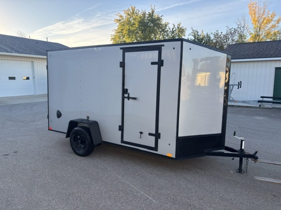 New 2027 Discovery Trailers 6x12 Enclosed Trailer