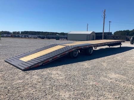New 2027 Diamond C Trailers 102x53 TANDEM 40K STEP DECK HYDROTAIL W/ STEEL RUNNERS, HYDROJACKS, AIR RIDE, RATCHET RAIL & 72" SPREAD Flatbed Trailer