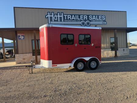 Used 2014 Shadow 2H BP Horse Trailer