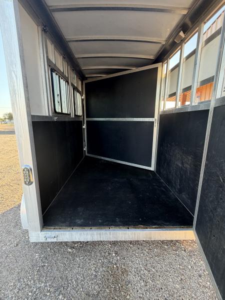 Used 2014 Shadow 2H BP Horse Trailer
