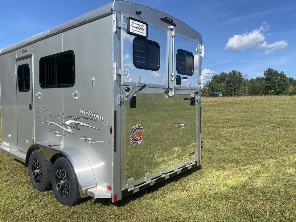 New 2027 Homesteader 2 Horse Direct Load Warmblood Horse Trailer