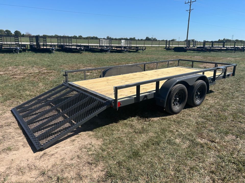 New 2027 Lamar 83x16 Tandem 7K Utility w/ 4' Lay Down Ramp Gate