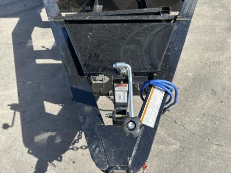 New Load Trail 10' Low-Pro I-Beam Dump (DE)