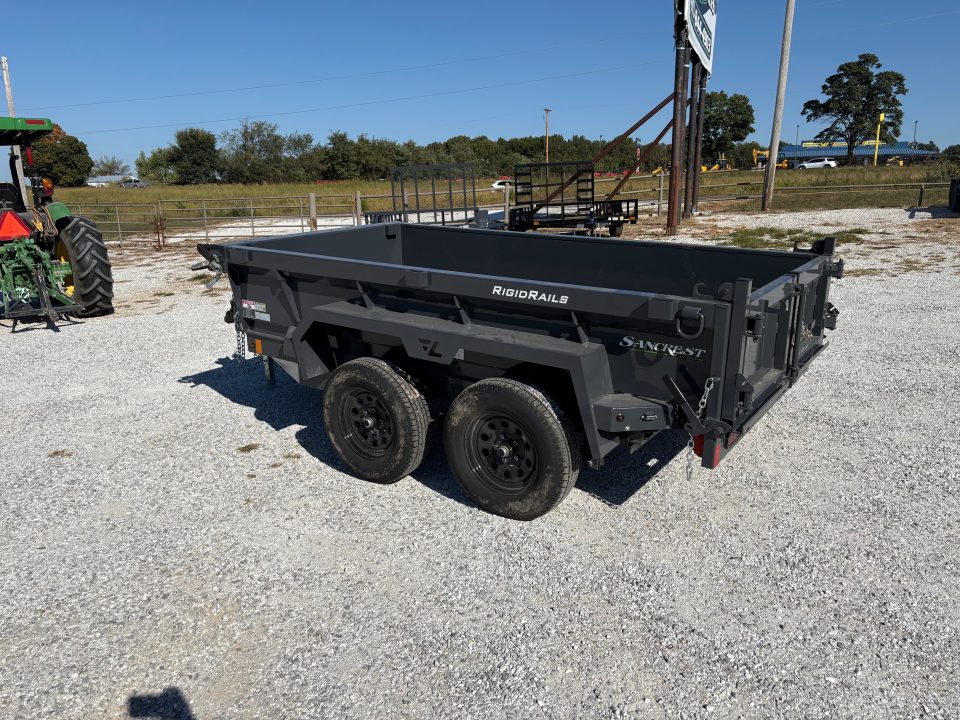 New 2027 Lamar 60X10 TANDEM 7K DUMP W / SPREADER GATE & 18" SIDES