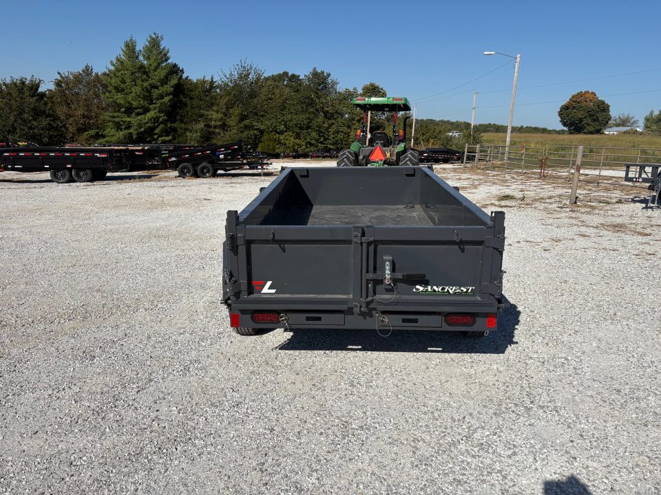 New 2027 Lamar 60X10 TANDEM 7K DUMP W / SPREADER GATE & 18" SIDES