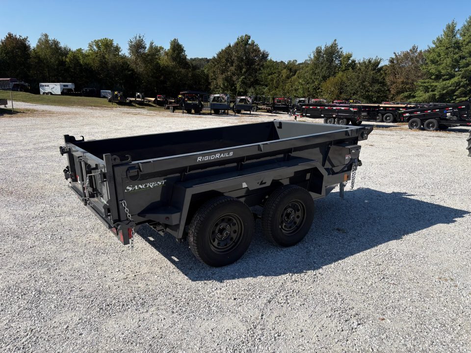 New 2027 Lamar 60X10 TANDEM 7K DUMP W / SPREADER GATE & 18" SIDES