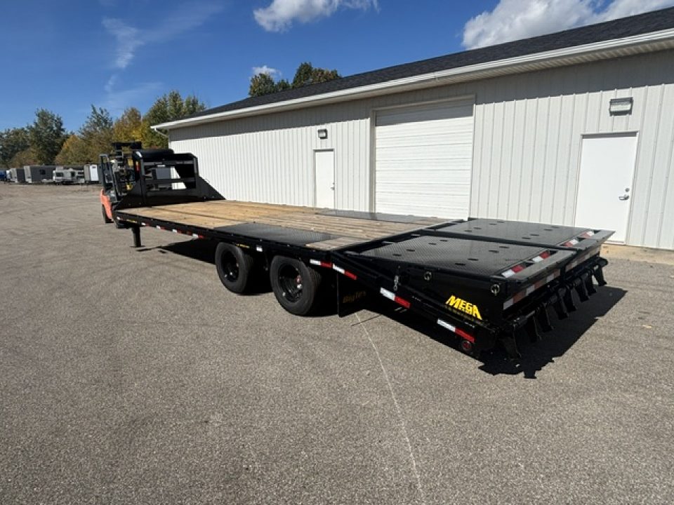 New 2027 Big Tex Trailers 22GN 20 plus 5 Gooseneck