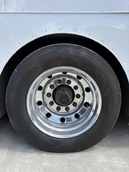 Used 2002 Used 53' Competition Lift Gate Trailer