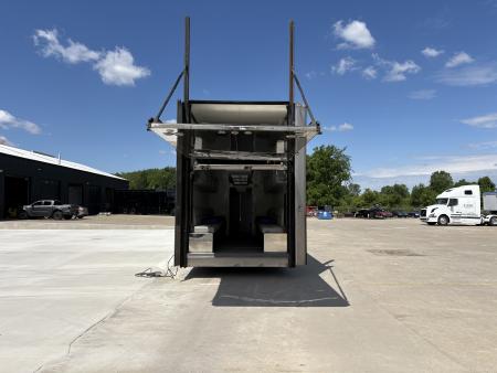 Used 2002 Used 53' Competition Lift Gate Trailer
