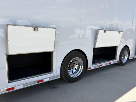 Used 2002 Used 53' Competition Lift Gate Trailer