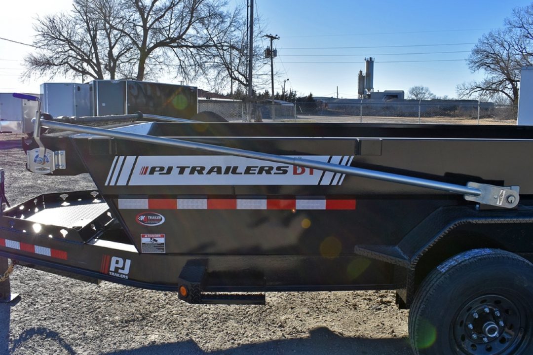 New 2027 PJ Trailers DT1-14-VYGR-2FT