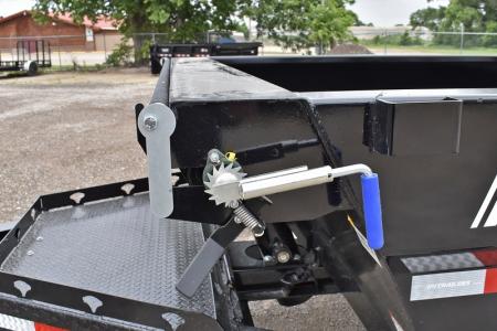 New 2027 PJ Trailers DT1J16-15.4K-2FTSW