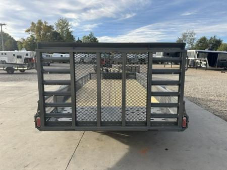 New 2027 Diamond C 16' TUT Flatbed