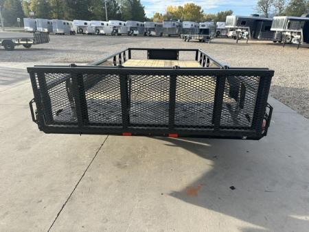 New 2027 Diamond C 16' Flatbed GTU