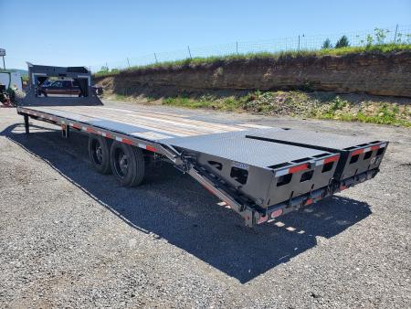 New 2026 Diamond C Trailers FMAX208 Flatbed Trailer / 18,000 GVWR / 102"x28'