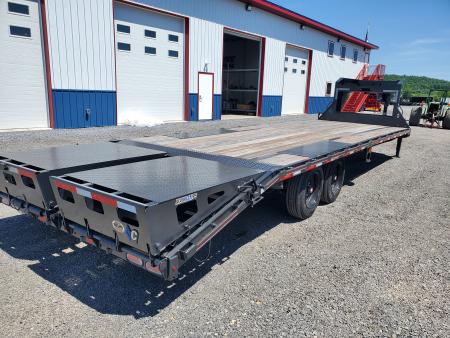 New 2026 Diamond C Trailers FMAX208 Flatbed Trailer / 18,000 GVWR / 102"x28'