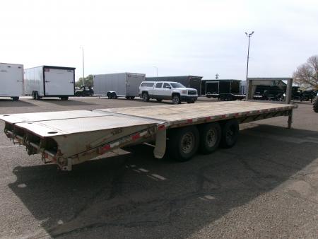 Used 2014 Titan Attachments Flatbed Goosneck Flatbed Trailer