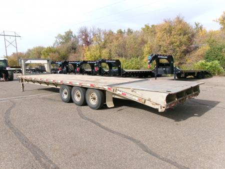 Used 2014 Titan Attachments Flatbed Goosneck Flatbed Trailer