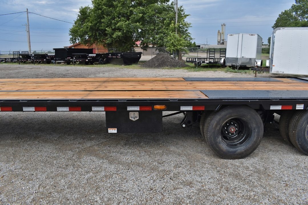 New 2027 PJ Trailers PLP30-22.5K