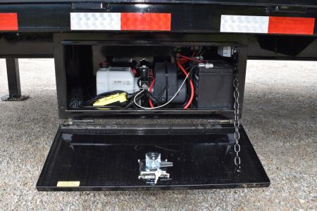 New 2027 PJ Trailers PLP30-22.5K