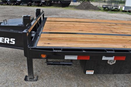 New 2027 PJ Trailers PLP30-22.5K