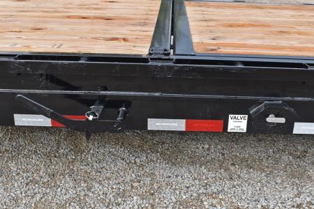 New 2027 PJ Trailers T6J-22FT