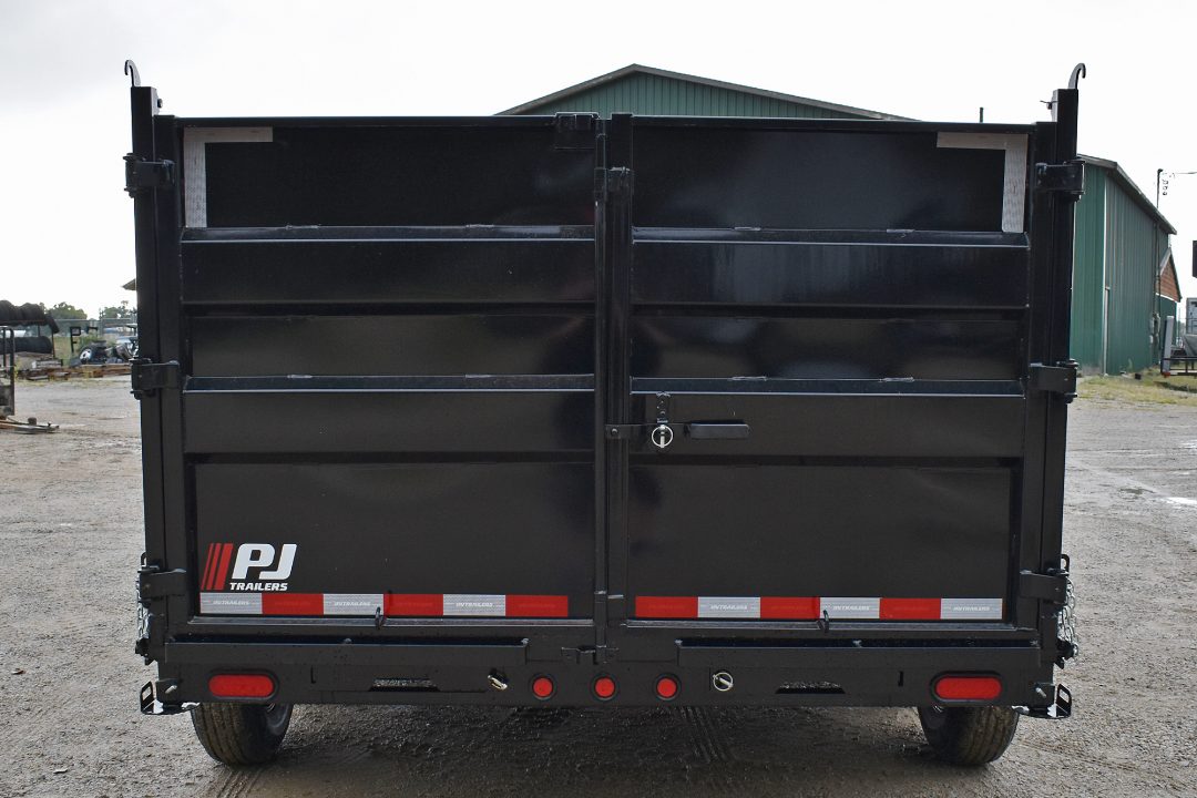 New 2027 PJ Trailers D714-4FT-14K
