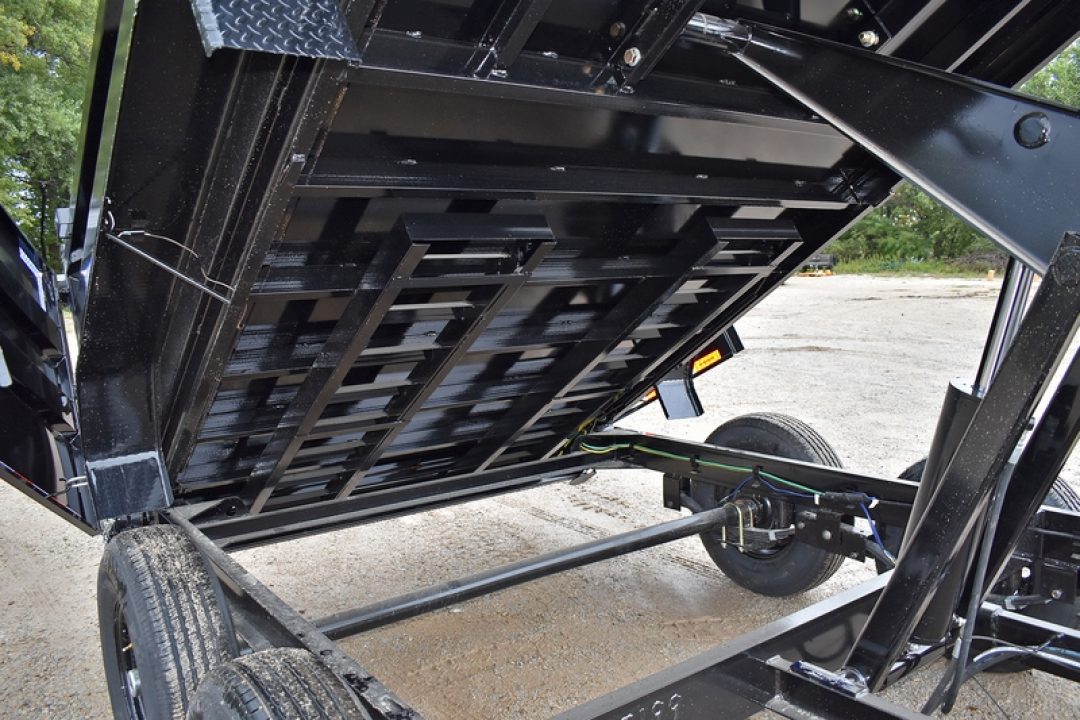 New 2027 PJ Trailers D714-4FT-14K