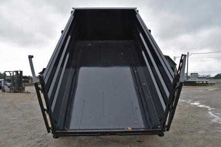 New 2027 PJ Trailers D714-4FT-14K
