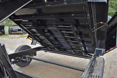 New 2027 PJ Trailers D714-4FT-14K