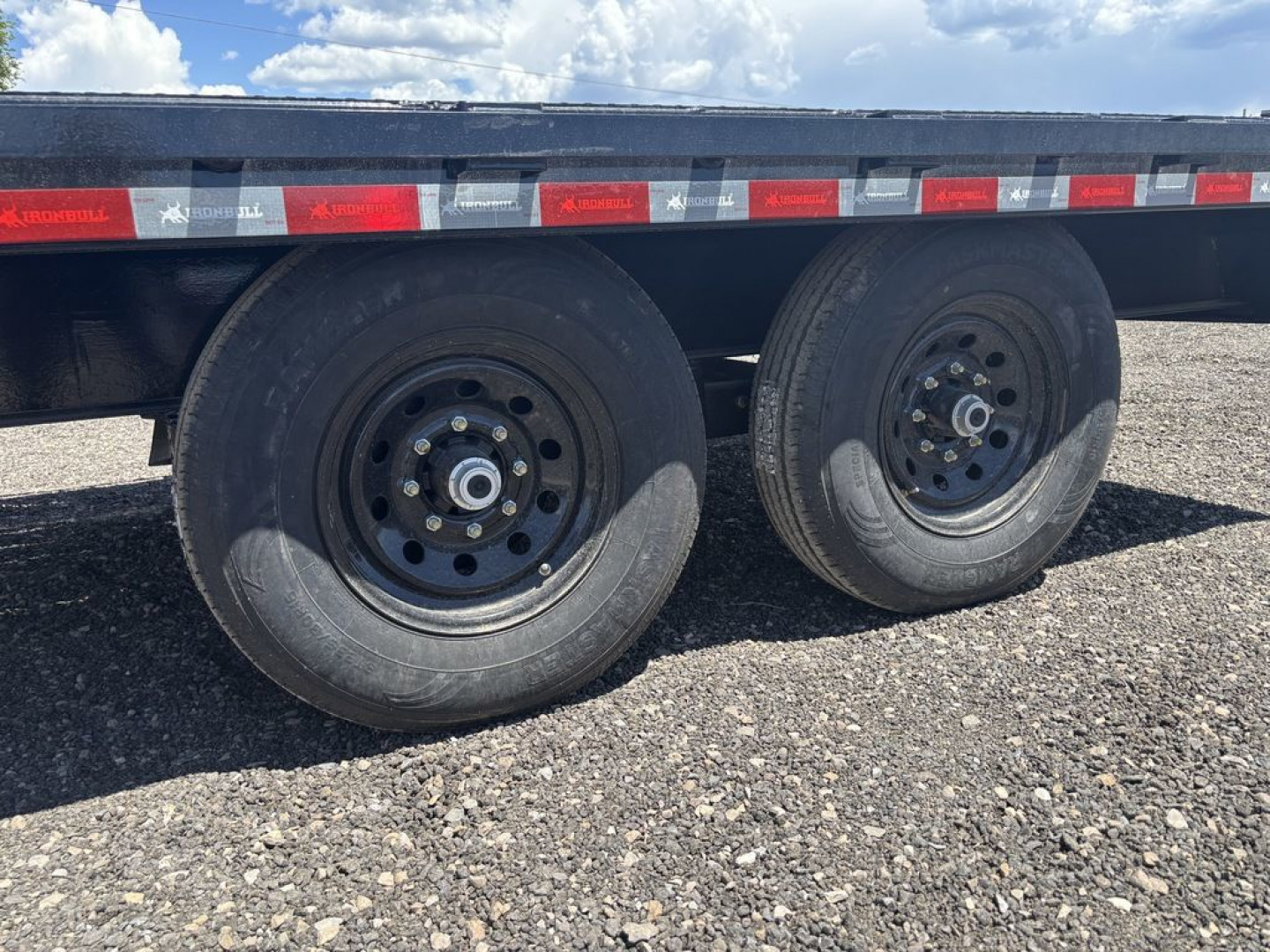 New 2026 Iron Bull Trailers 8.5X16-14K Deck Over Equipment Hauler