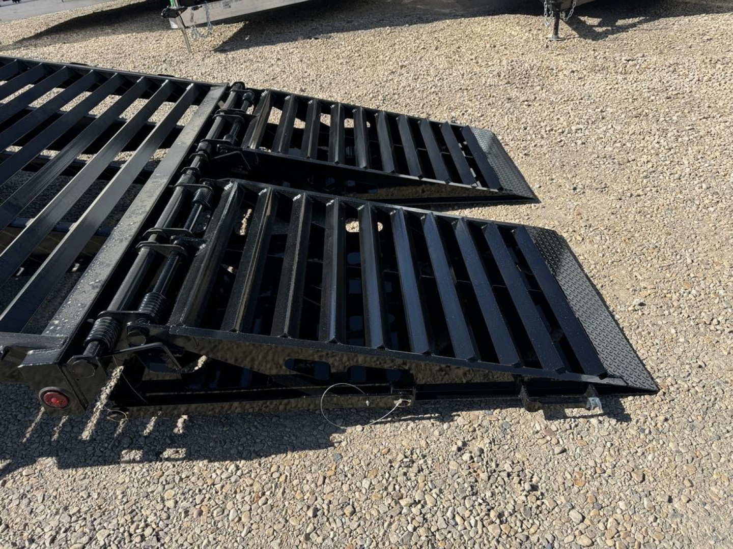 New 2026 Iron Bull Trailers 8.5X25-25.9K Flatbed Low Pro Gooseneck Trailer