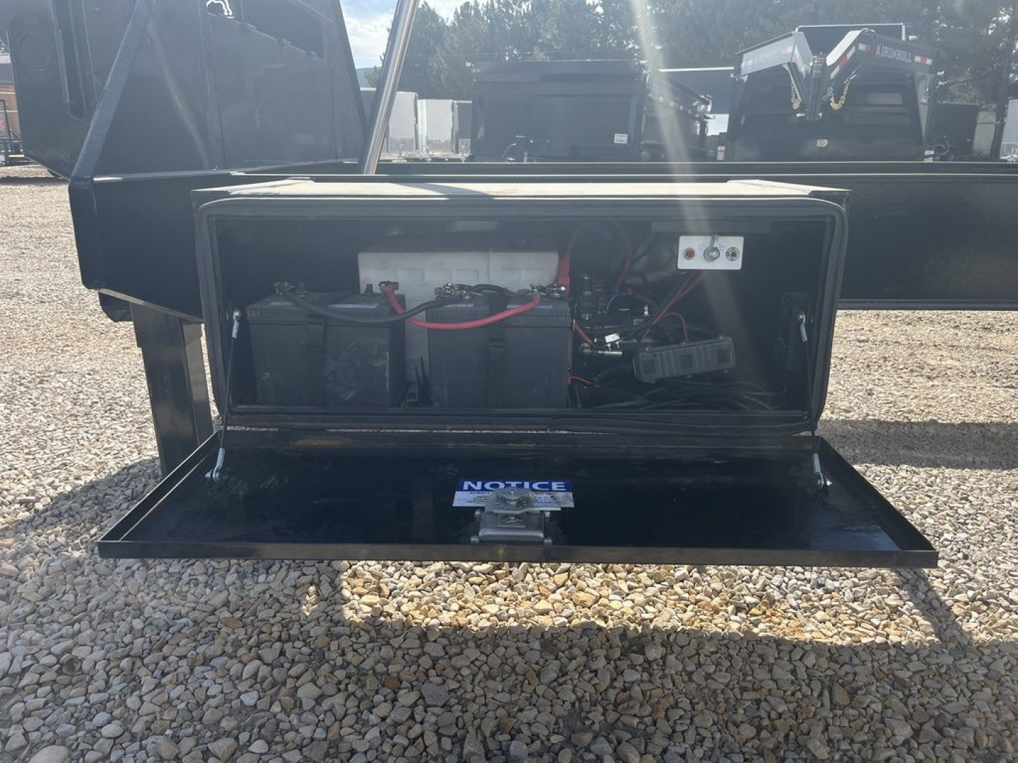 New 2023 Iron Bull Trailers 8.5X20-24.9K Deck Over Gooseneck Dump Trailer