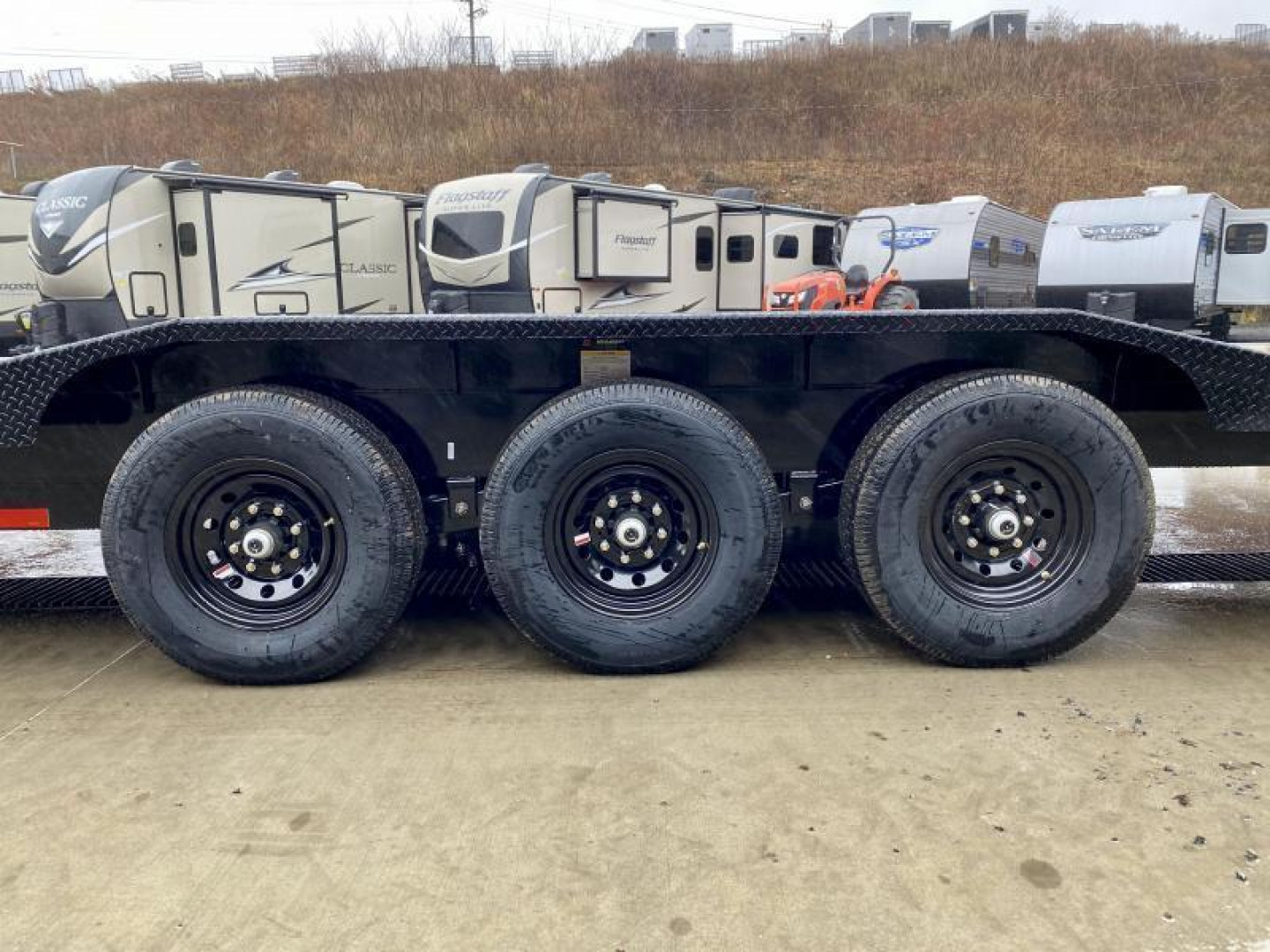 New NEW Ironbull 102x40' Gooseneck Car Hauler Trailer 21000# GVW * DEXTER AXLES * 4' DOVETAIL * OVERWIDTH RAMPS * 102" DECK * DRIVE OVER FENDERS * DUAL JACKS * FULL TOOLBOX * RUBRAIL/STAKE POCKETS/PIPE SPOOLS/D-RINGS * UNDER FRAME BRIDGE