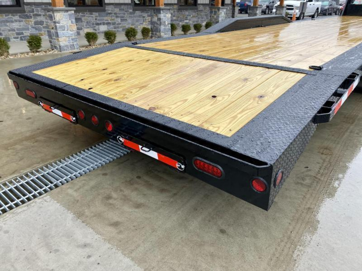 New NEW Ironbull 102x40' Gooseneck Car Hauler Trailer 21000# GVW * DEXTER AXLES * 4' DOVETAIL * OVERWIDTH RAMPS * 102" DECK * DRIVE OVER FENDERS * DUAL JACKS * FULL TOOLBOX * RUBRAIL/STAKE POCKETS/PIPE SPOOLS/D-RINGS * UNDER FRAME BRIDGE