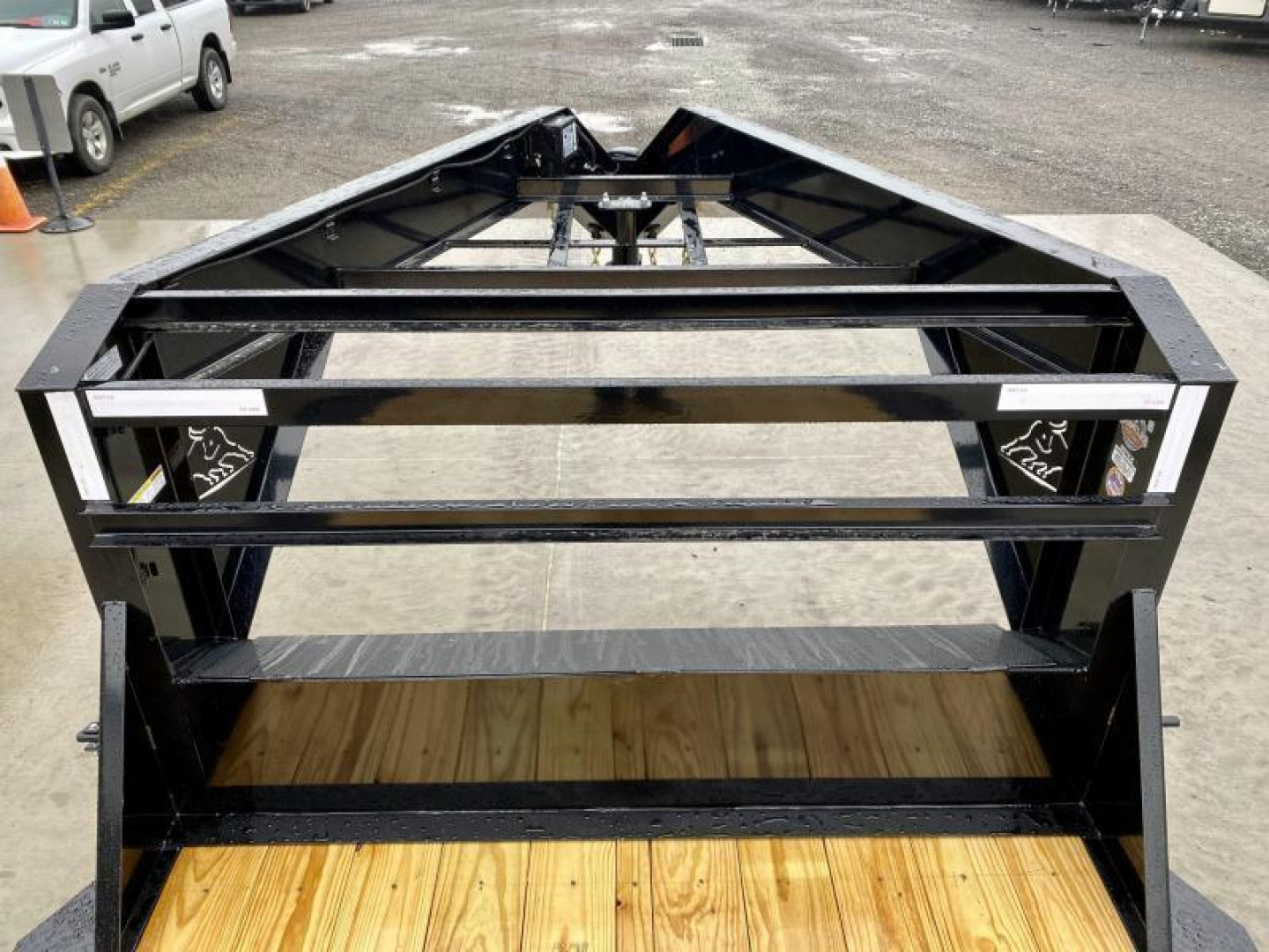New NEW Ironbull 102x40' Gooseneck Car Hauler Trailer 21000# GVW * DEXTER AXLES * 4' DOVETAIL * OVERWIDTH RAMPS * 102" DECK * DRIVE OVER FENDERS * DUAL JACKS * FULL TOOLBOX * RUBRAIL/STAKE POCKETS/PIPE SPOOLS/D-RINGS * UNDER FRAME BRIDGE