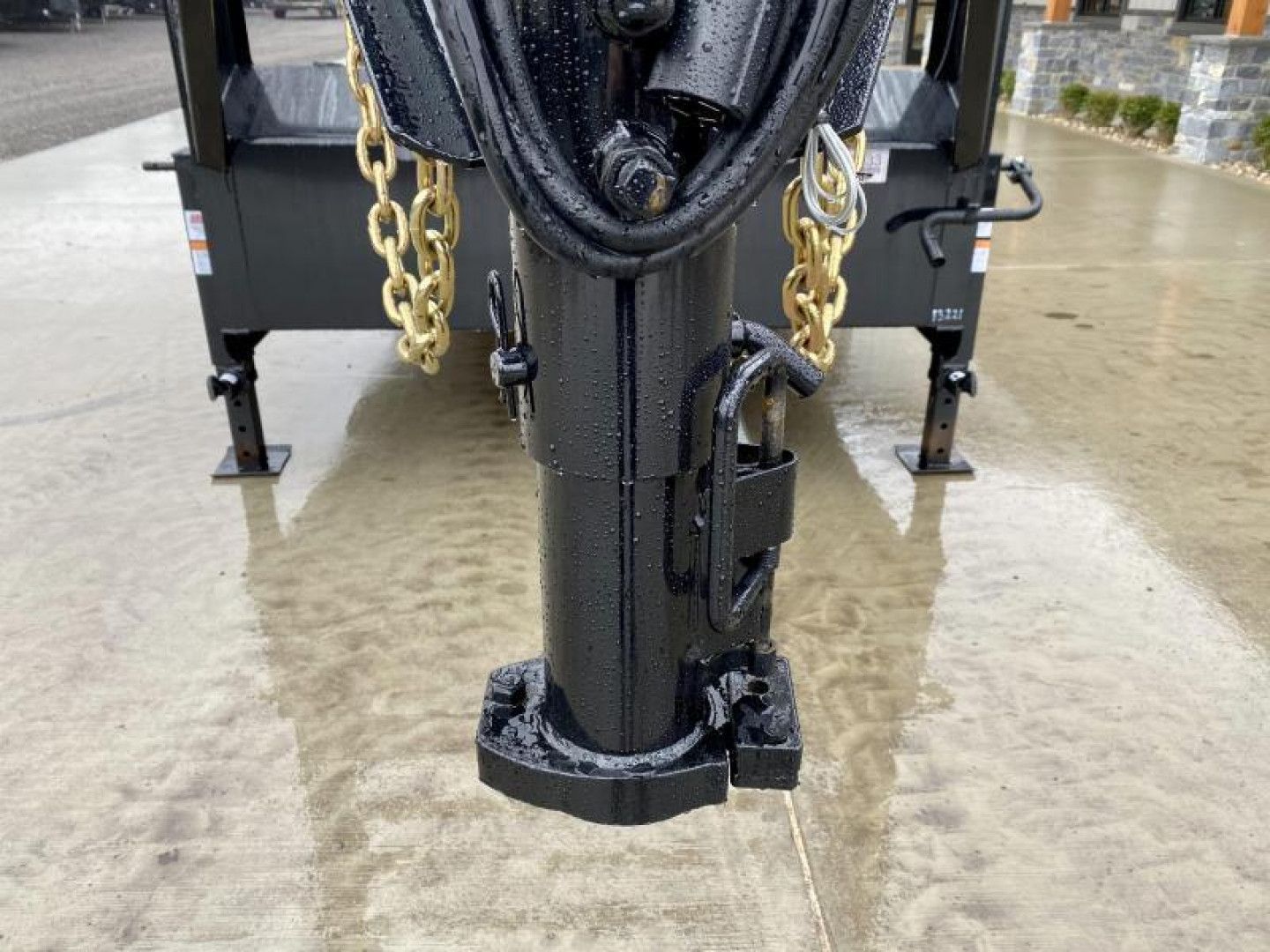 New NEW Ironbull 102x40' Gooseneck Car Hauler Trailer 21000# GVW * DEXTER AXLES * 4' DOVETAIL * OVERWIDTH RAMPS * 102" DECK * DRIVE OVER FENDERS * DUAL JACKS * FULL TOOLBOX * RUBRAIL/STAKE POCKETS/PIPE SPOOLS/D-RINGS * UNDER FRAME BRIDGE