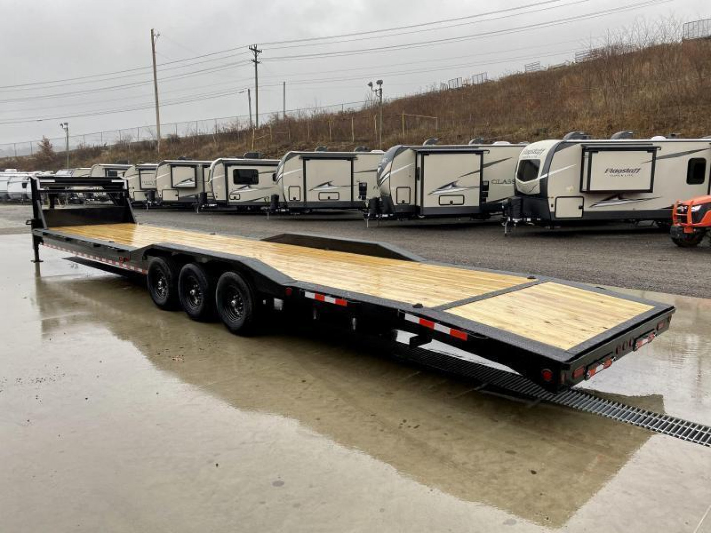 New NEW Ironbull 102x40' Gooseneck Car Hauler Trailer 21000# GVW * DEXTER AXLES * 4' DOVETAIL * OVERWIDTH RAMPS * 102" DECK * DRIVE OVER FENDERS * DUAL JACKS * FULL TOOLBOX * RUBRAIL/STAKE POCKETS/PIPE SPOOLS/D-RINGS * UNDER FRAME BRIDGE