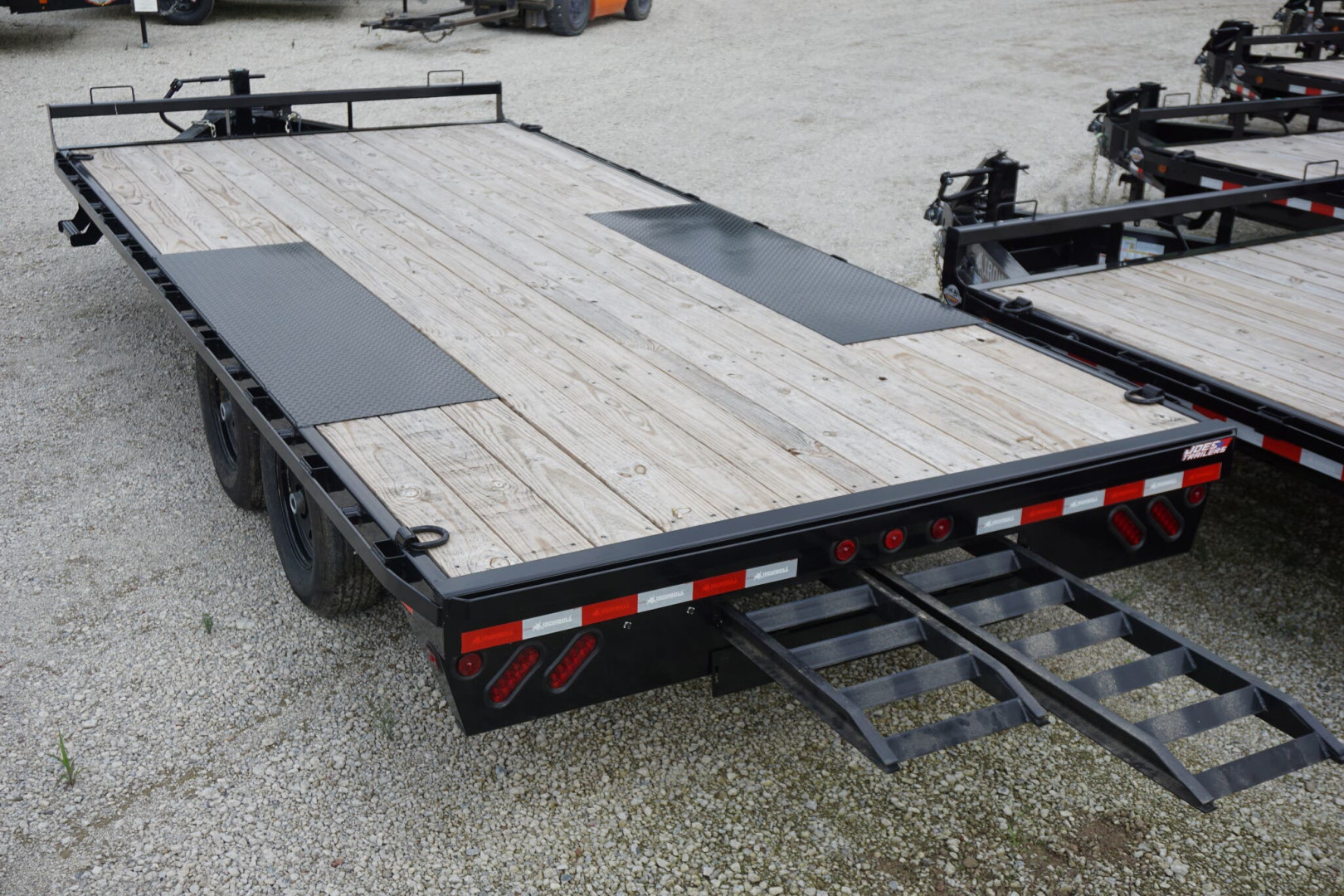 New 102" x 18' Deckover Trailer
