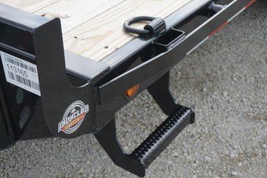 New 102" x 18' Deckover Trailer