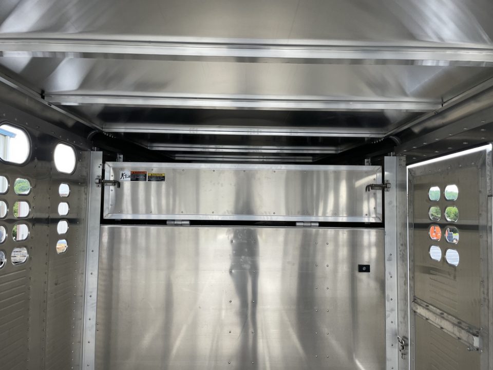 New 2027 Wilson Ranchand 7'3"X20'X6'8" Stock Trailer
