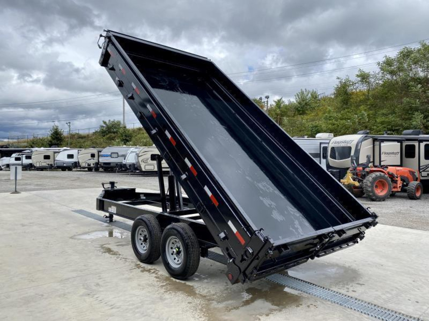 New 2025 Ironbull 8x16' Deckover Dump Trailer 16000# GVW * 8000# AXLES * 17.5" 16-PLY TIRES * HYDRAULIC JACK * TARP KIT * 10" I-BEAM FRAME * BED RUNNERS * FOLD DOWN SIDES * 5x20 SCISSOR HOIST * INTGRATED KEYWAY/10GA WALLS * IRONCLAD WARRANTY