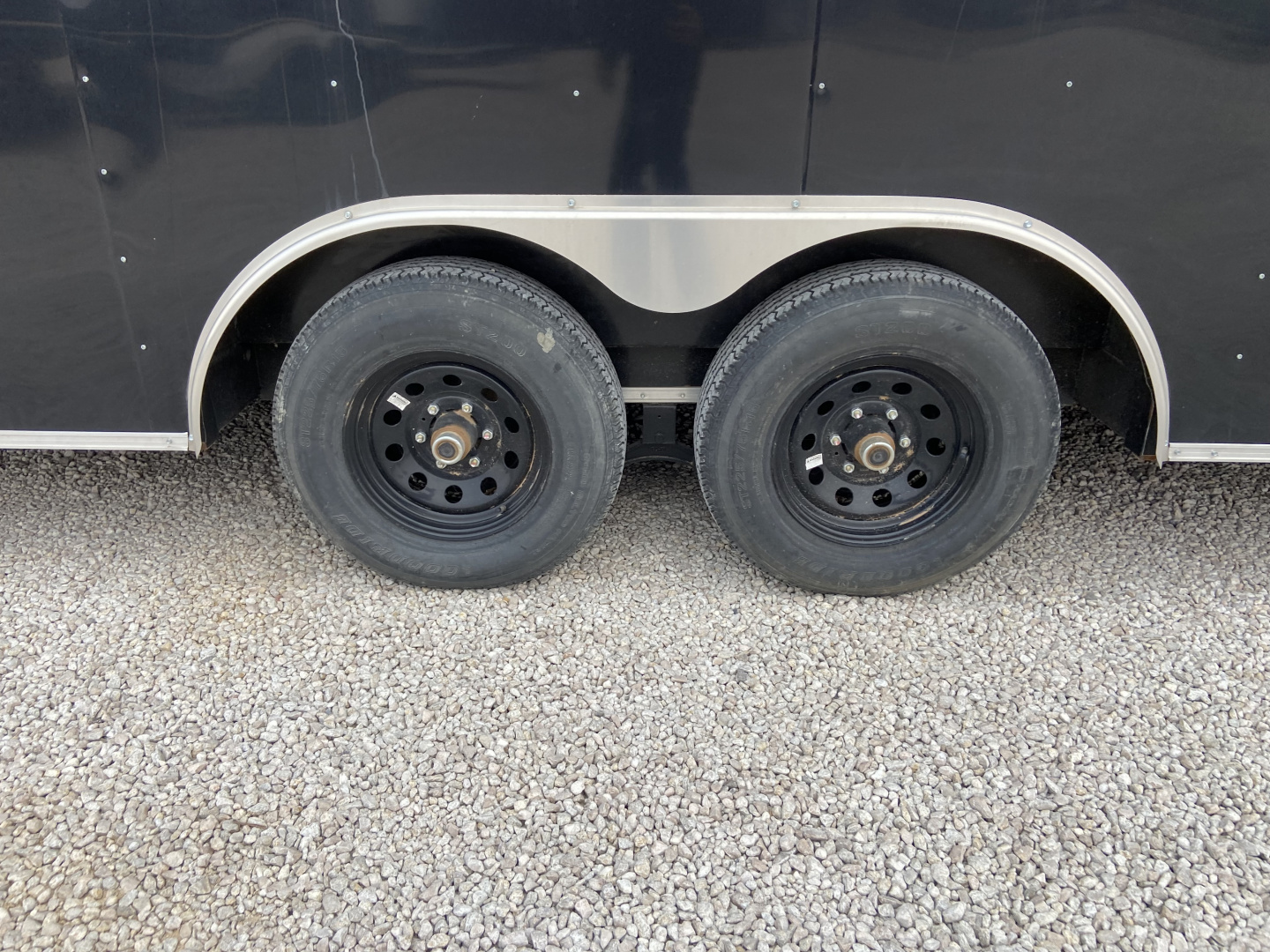 Used *USED* 2024 Carry-On 8.5'x24' V-Nose Enclosed Cargo Trailer