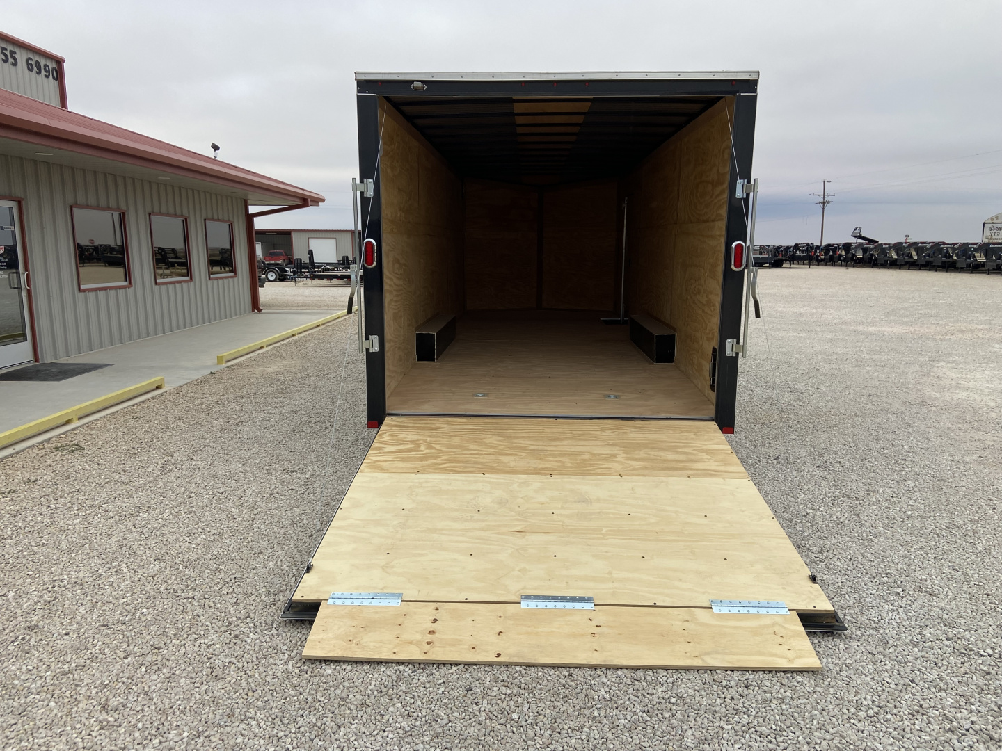 Used *USED* 2024 Carry-On 8.5'x24' V-Nose Enclosed Cargo Trailer