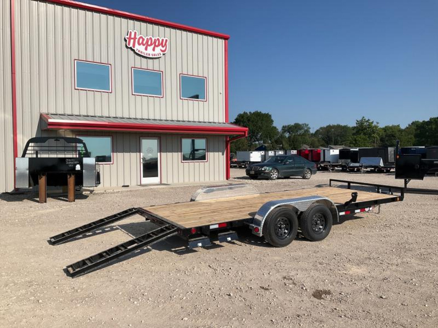 New 2025 PJ 83"x18' BP 4" Channel Carhauler - C4