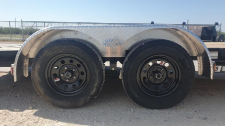 New 2025 PJ 83"x18' BP 5" Channel Carhauler - C5