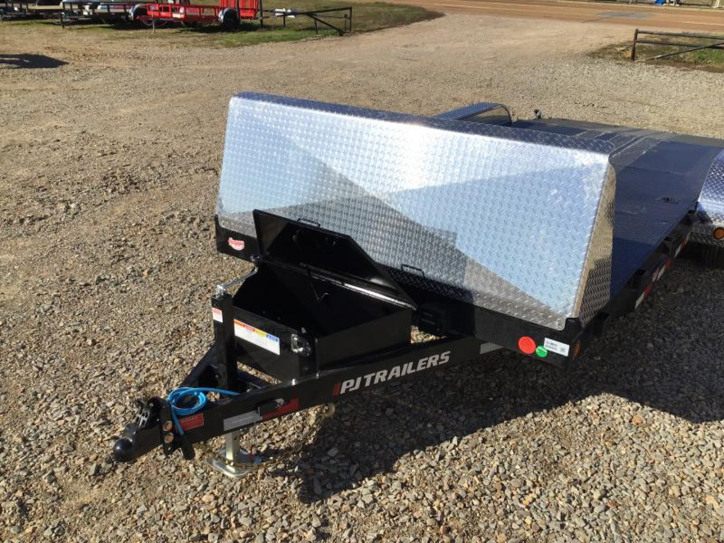 New 2024 PJ 83"x18' BP 5" Channel Steel Deck Carhauler - CH